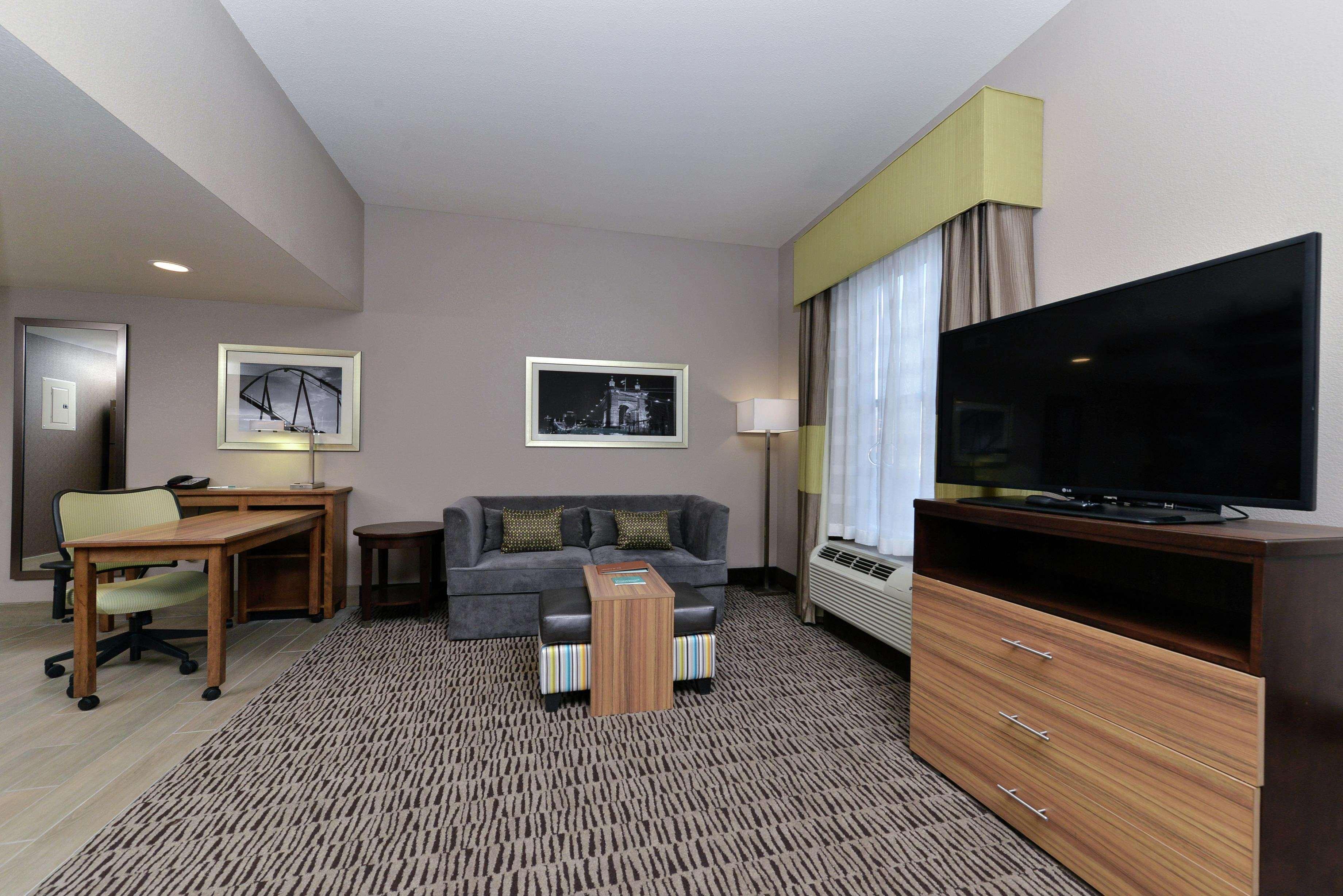 Homewood Suites By Hilton Cincinnati/Mason Esterno foto